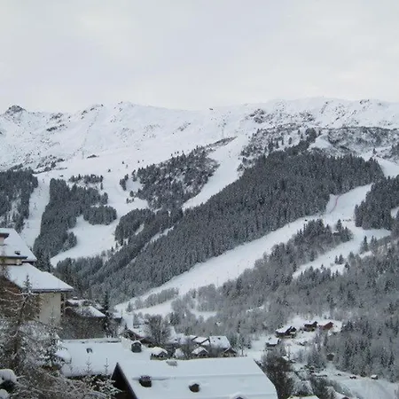 Duplex 5 Pieces Avec Mezzanine, Parking Et Proche Des Pistes A Meribel - Fr-1-180-635 Appartement Les Allues