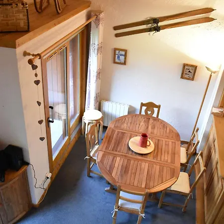 Duplex 5 Pieces Avec Mezzanine, Parking Et Proche Des Pistes A Meribel - Fr-1-180-635 Appartement